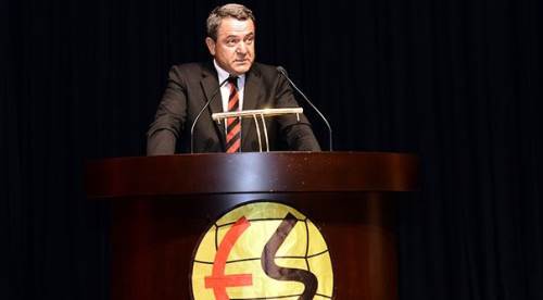 İlhan Cavcav gibi olur	