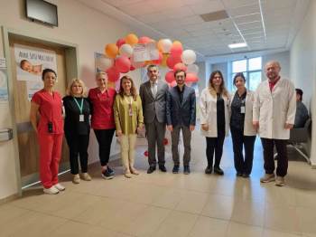 İlk 6 Ayda Sadece Anne Sütünün Önemi Anlatıldı
