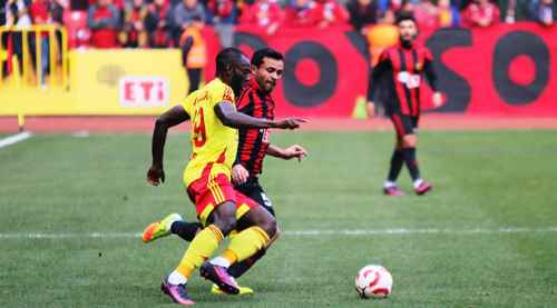 İlk karşılaşmada yendik