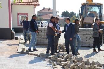 İlkokulda Çevre Düzenleme Çalışmaları
