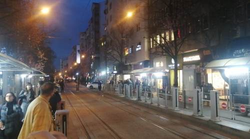 İmamoğlu'na destek yürüyüşleri Eskişehir'de tramvay seferlerini aksattı!
