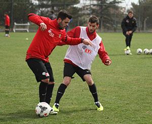 Şimşekler eksik çalıştı