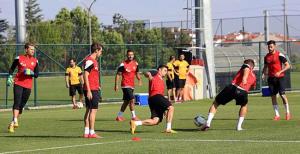 Şimşekler topbaşı yaptı