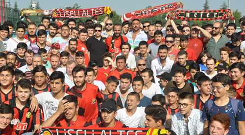 İnandık şampiyonluğa