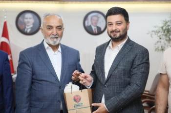 İnhisar Belediye Başkanı Kepez’Den Kağıthane Belediye Başkanı Öztekin’E Ziyaret
