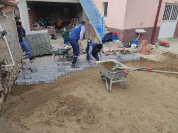 İnhisar’Da Çevre Düzenlemeleri Aralıksız Şekilde Devam Ediyor
