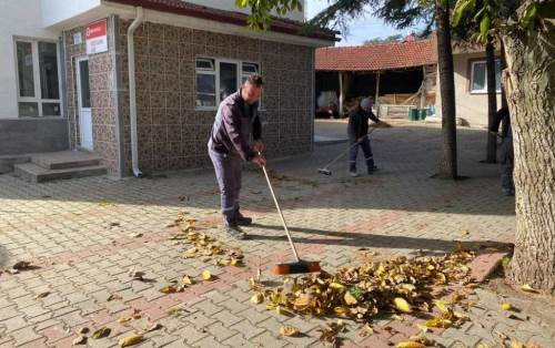 İnönü Belediyesi dış mahallelerde temizlik seferberliği başlattı