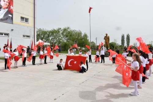 İnönü'de 23 Nisan coşkusu