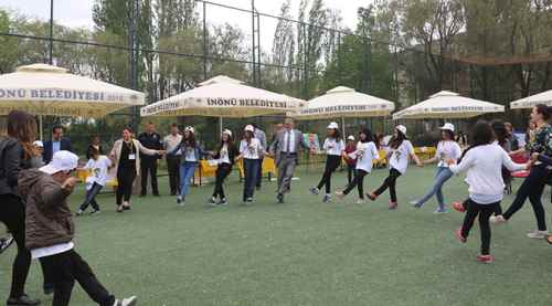 İnönü'de TUBİTAK 4006 Bilim Şenliği