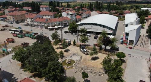 İnönü’de yeni parklar yapılıyor