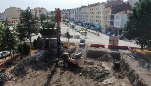 İnönü Hükümet Konağı projesi hızla ilerliyor