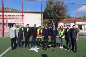 İnsansız Hava Aracının Tanıtım Programı Miniklerle Yapıldı
