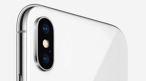 iPhone X bekleyenlere kötü haber 