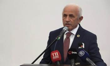 İş İnsanı Nafi Güral’Dan Gençlere: "İş Aramayı Düşünmeyin, Kendi İşinizi Kurun"
