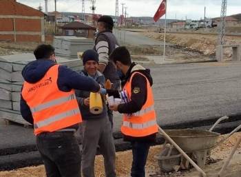 İşçilere Çay-Simit İkramı
