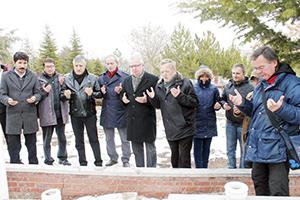 İsmail Alkılıçgil unutulmadı