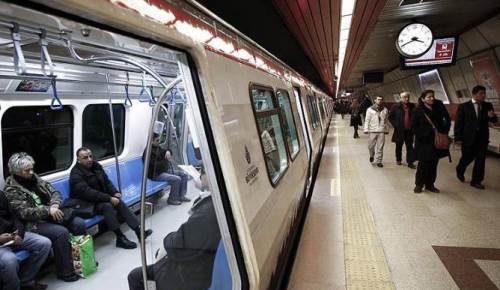 İstanbul'da önemli ulaşım duyurusu: Taksim metro istasyonu kapalı!