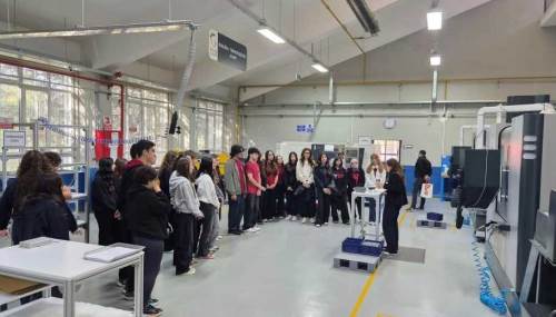 İstanbul Fen Lisesi öğrencileri Eskişehir’de üretimin mutfağına girdi