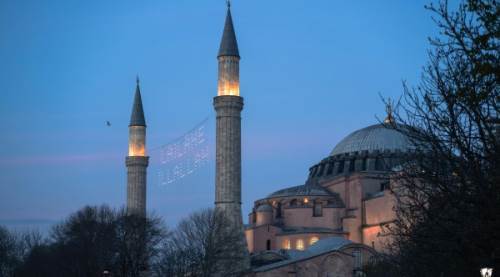 İstanbul için 2026 Ramazan İmsakiye ve Namaz Vakitleri – Diyanet’e Göre Rehber