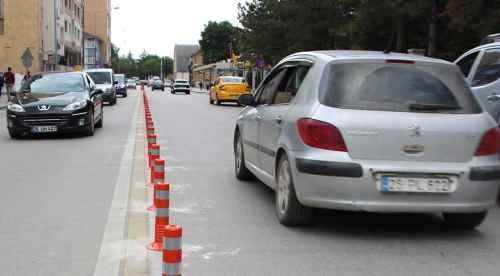 İstasyon caddesinde dubalı çözüm