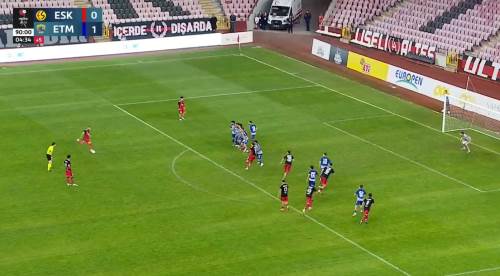 İşte Eskişehirspor kaptanının kritik anda attığı gol...