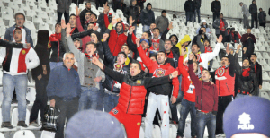 İsyan bayrağı çekildi