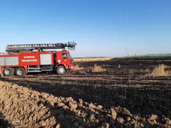 İtfaiye Ve Köylülerin Erken Müdahalesi Faciayı Önledi
