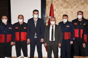 İtfaiyecileri Bu Defa Ateşi Söndürerek Değil Su Kuyusu Açarak Hayat Kurtaracak
