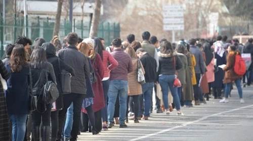 İtinayla mutsuz ve umutsuz gençlik yaratıldı!