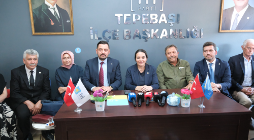 İYİ Parti'den Eskişehir'de 'Terörsüz Türkiye' sürecine sert tepki!