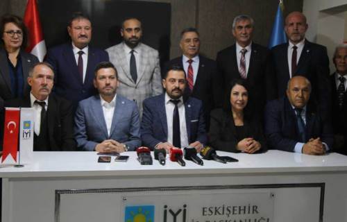 İYİ Parti Eskişehir cephesi Hatipoğlu defterini kapattı