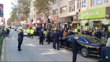 İyi Parti Genel Başkanı Akşener, Bozüyük’Te Esnafı Dinledi
