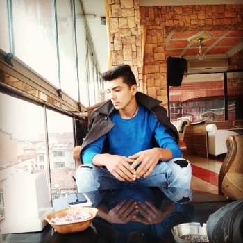 İyi Parti İlçe Başkanını Bıçaklayarak Öldüren Zanlı Ve Babası Tutuklandı
