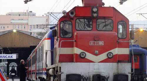 İzmir Mavi Treni Eskişehir'den Ankara'ya kadar gidecek