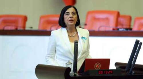Jale Nur Süllü: "Jale Nur Süllü'den korkuyorlar"