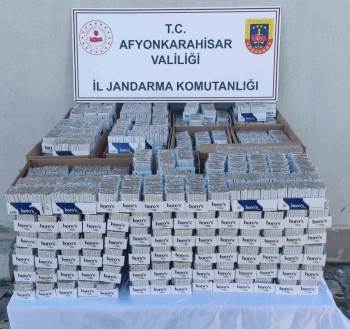 Jandarma 160 Bin Adet Doldurulmuş Makaron Ele Geçirdi
