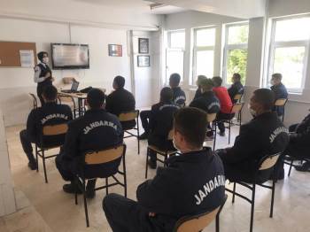 Jandarma’Ya Eğitim
