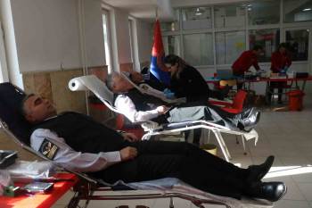 Jandarmadan Bir Duyarlı Davranış Daha
