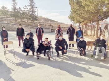 Jandarmadan Özel Çocuklara Ziyaret
