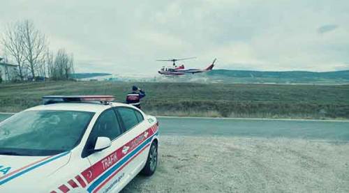 Jandarmanın havadan trafik denetimleri sürüyor