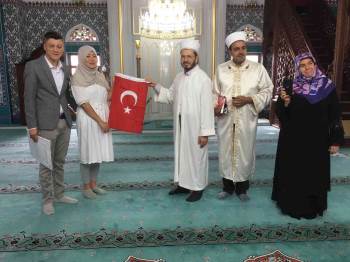 Japon Kadın Müslüman Oldu
