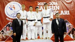 Judoda şampiyon çıkarttık
