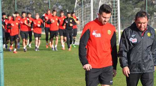 KAAN'IN TEDAVİSİ SÜRÜYOR