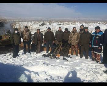 Kaçak Avcılar, Vurdukları Hayvanlarla Yakalandı
