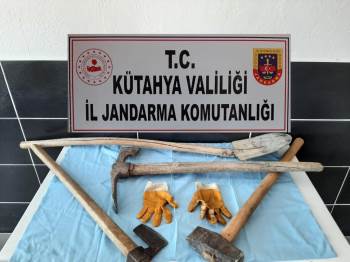 Kaçak Kazı Yapan 2 Kişi Suçüstü Yakalandı
