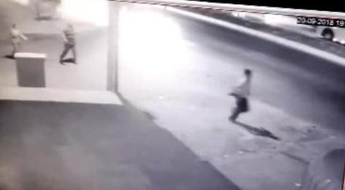 Kadın 'kocam evde yok gel' diye mesaj attı, oğlu öldürdü