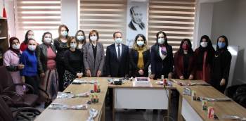 Kadın Çalışanlar İle Bir Araya Geldi
