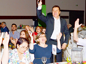 Kadın çiftçiler eğlendi    