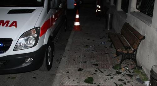 Kadın doktor bankta otururken dehşeti yaşadı!