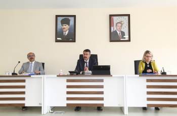 Kadına Şiddetle Mücadelede 14 Bin 217 Erkeğe Eğitim Verildi
